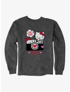 Top 10 โ๏ธ Hello Kitty Selfie Love Sweatshirt ๐งจ